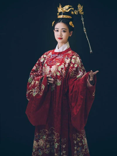 Chinese Formal Dress: Gorgeous Style Hanfu for Female