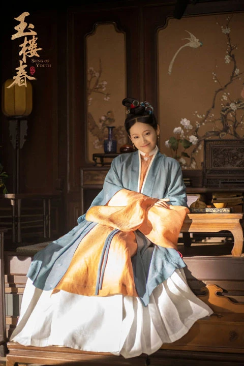 How Exquisite Is the Ming Style Hanfu in Song of Youth