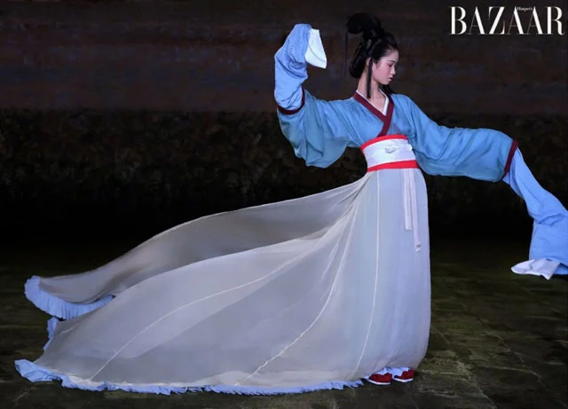 Supermodel Hanfu Cover Photo in Harper's BAZAAR