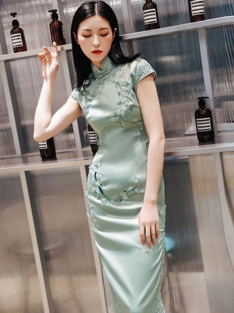Top 5 Things To Check Before Your Buy A Modern Qipao (Cheongsam)!