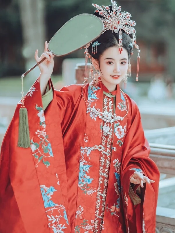 Taking Pictures of Ming Style Hanfu in the Forbidden City 14