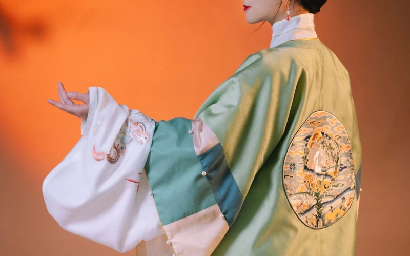 How to Take Care of Your Hanfu (Clean & Storage)