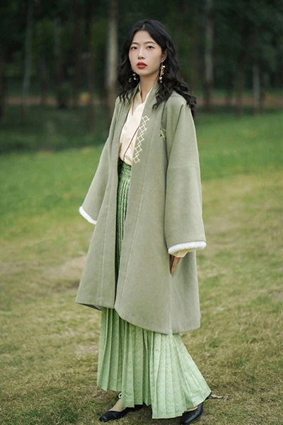 3 Essential Winter Hanfu Layering Tips in 2021 6