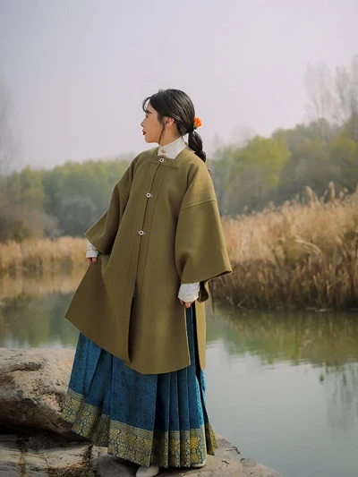 7 Cute and Comfy Winter Hanfu Outfits in 2022 5