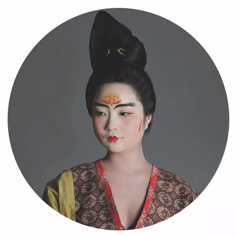 The Evolution of Traditional Chinese Makeup Culture 29