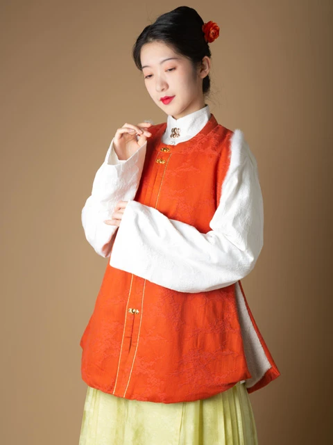 Winter Hanfu Outfit Ideas Without Looking Bulky