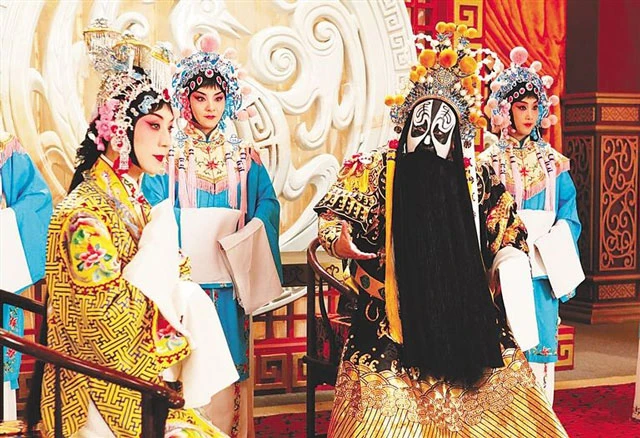 Are the Beijing Opera Costume the Same to Hanfu Costume? 6