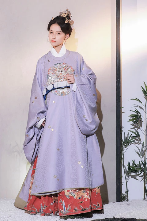 How to Match Pantone's Color of 2022 - Very Peri in Your Hanfu