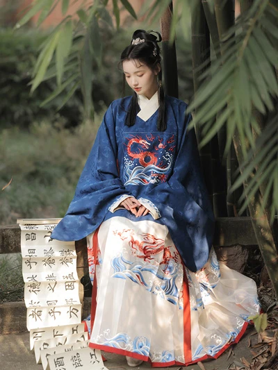 18 Latest Spring Chinese Outfits for Women 2022 9