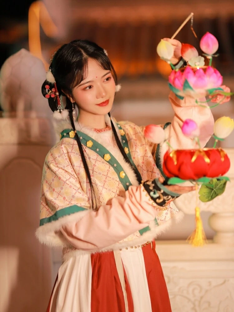 Ling — Community Archive 697