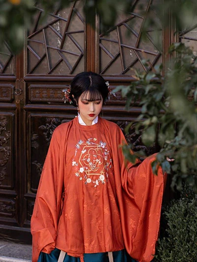 5 Fabulous Hanfu for Chinese New Year With Good Luck!