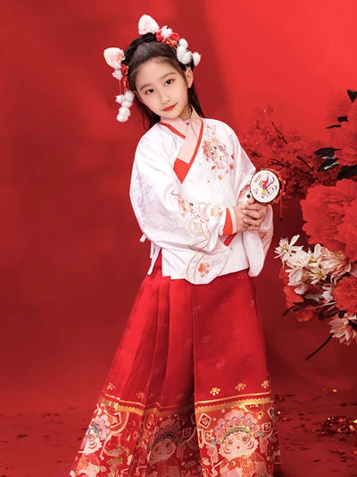 The 9 Cute Parent-Child Hanfu Costume Ideas for 2022 6