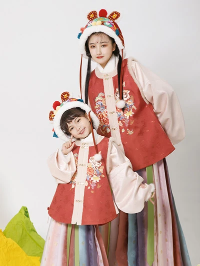 The 9 Cute Parent-Child Hanfu Costume Ideas for 2022 7