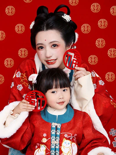 The 9 Cute Parent-Child Hanfu Costume Ideas for 2022 17