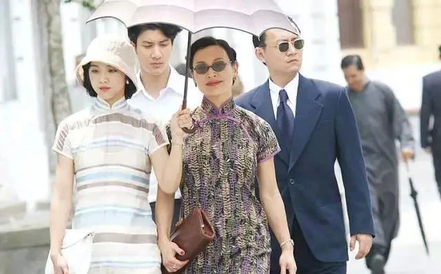 The Origin of Cheongsam and Chinese Women Is the Memory of Stunning Times 11