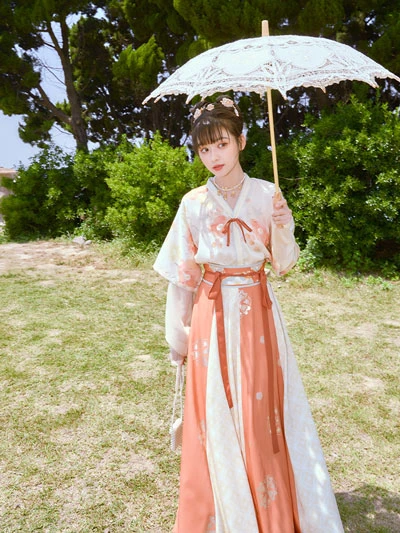 Top 10 Traditional Chinese Outfits Loved by Hanfu Fans 2021 4