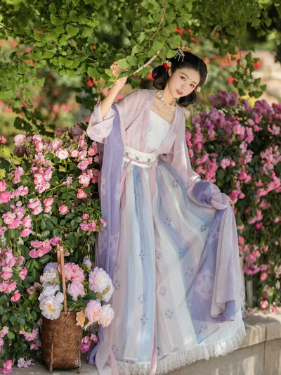 Top 10 Traditional Chinese Outfits Loved by Hanfu Fans 2021 5