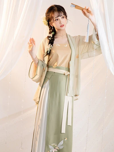 Top 10 Traditional Chinese Outfits Loved by Hanfu Fans 2021 14