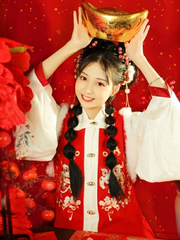 Taking Pictures of Ming Style Hanfu in the Forbidden City 222