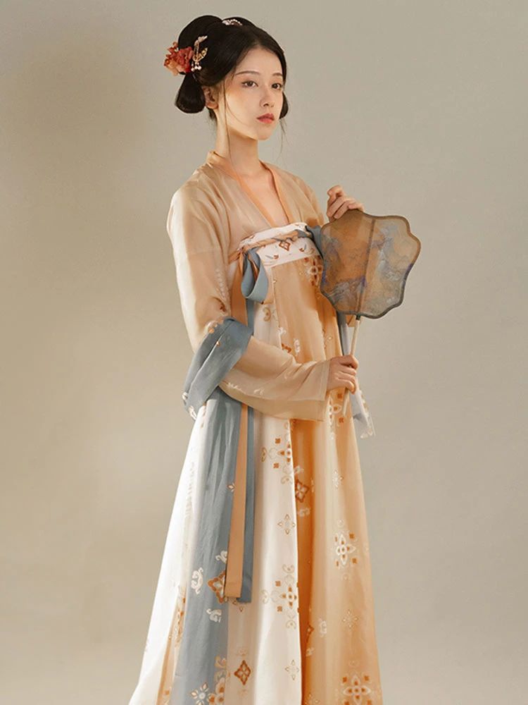 Camellia Girl qixiong hanfu dress
