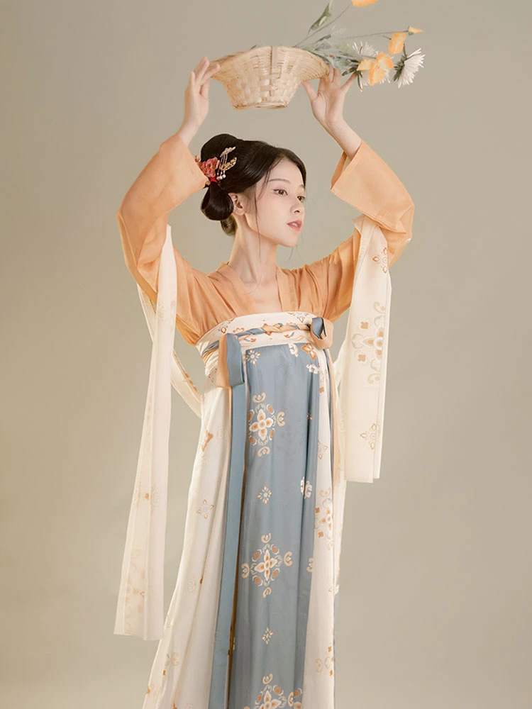 Camellia Girl qixiong hanfu dress