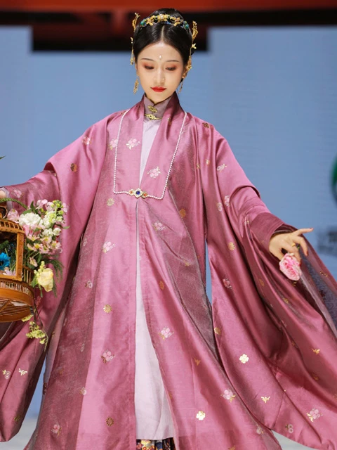 hanfu model Bu Ji 5