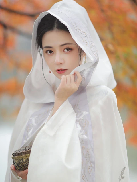 hanfu model Mei Miaomiao 3