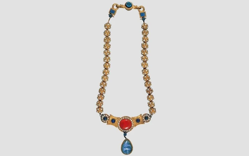History of Chinese Traditional Necklace & Choker 26