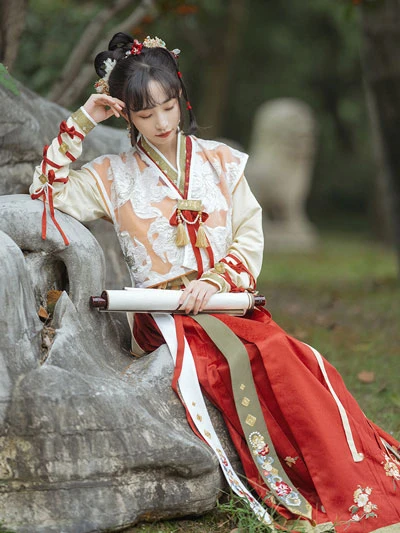 11 Co-Branded Hanfu Let You Enjoy Double Joy