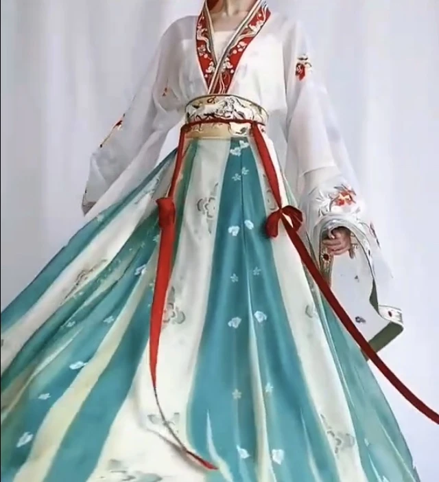 7 Ways to Tie Hanfu Skirts