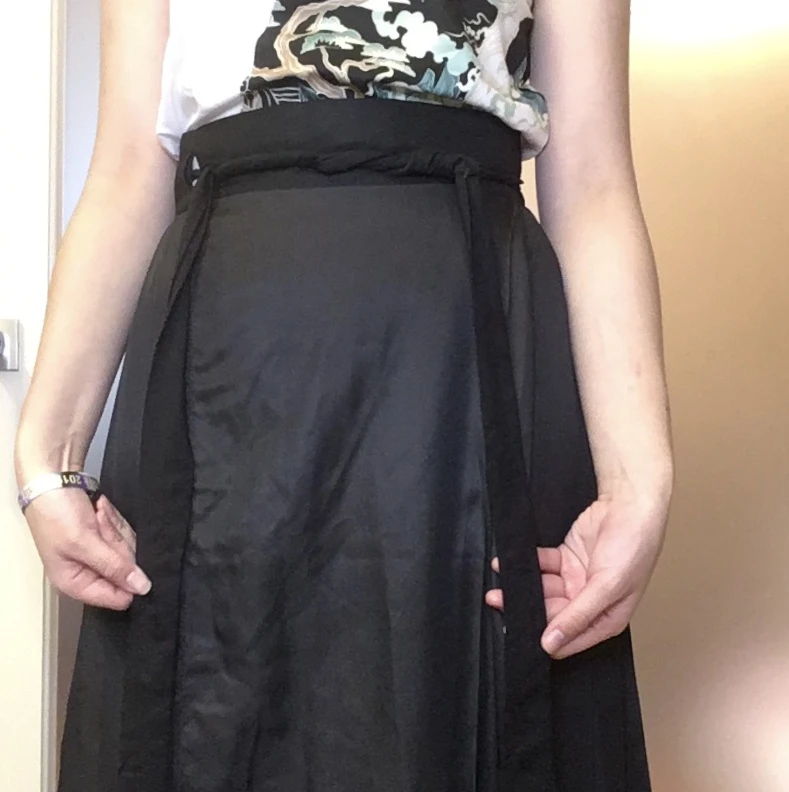 7 Ways to Tie Hanfu Skirts