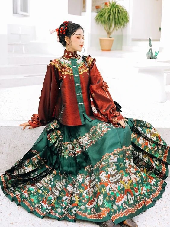 How to Wear Hanfu When It’s Hot
