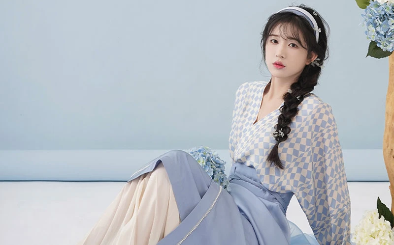 4 Simple Hanfu Hair Styles to Match Modern Hanfu Easily
