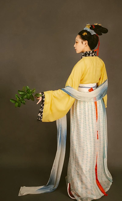 Vintage Hanfu Collection: 10 Beautiful Retro Dresses With Rich Ancient Flavor