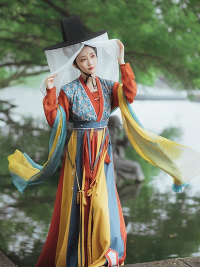 Vintage Hanfu Collection: 10 Beautiful Retro Dresses With Rich Ancient Flavor