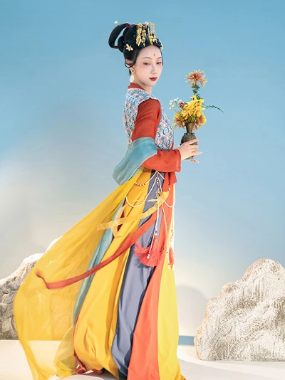 Vintage Hanfu Collection: 10 Beautiful Retro Dresses With Rich Ancient Flavor