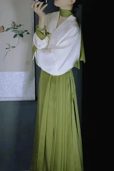 3 Best Color for Your Hanfu Summer Dress