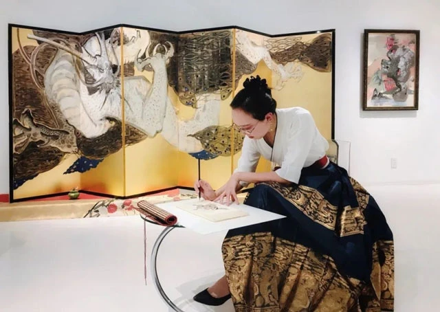 Reviving Chinese Culture: Lotulist’s Creation of Mineral Pigment Paintings