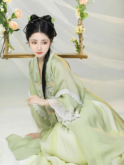 10 Gorgeous Green Hanfu Set for Summer 2