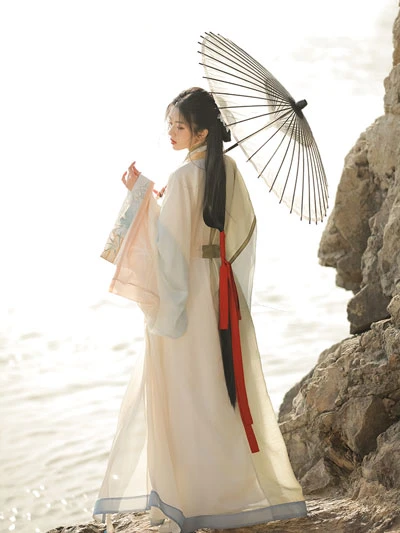 10 Latest Sets of Sweet Chinese Hanfu for Lovers