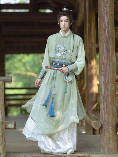 10 Latest Sets of Sweet Chinese Hanfu for Lovers