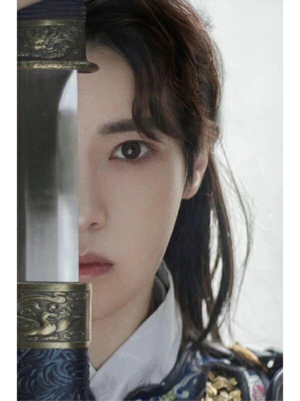 Taking Pictures of Ming Style Hanfu in the Forbidden City 359