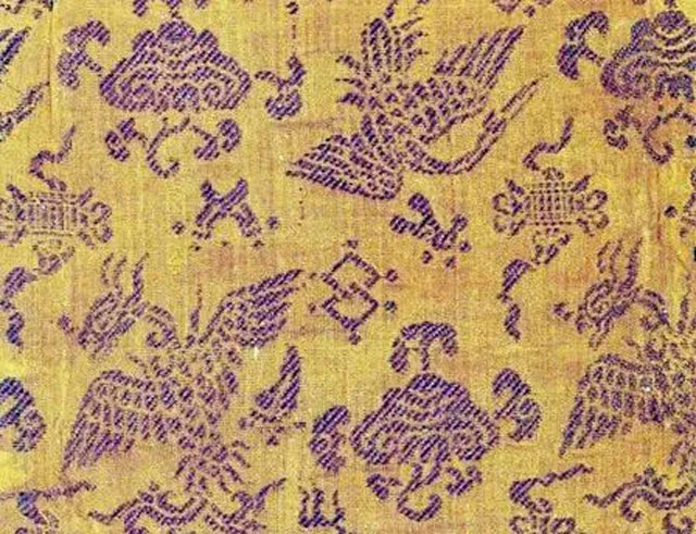 7 Fantasy Clothing Motifs in Chinese History