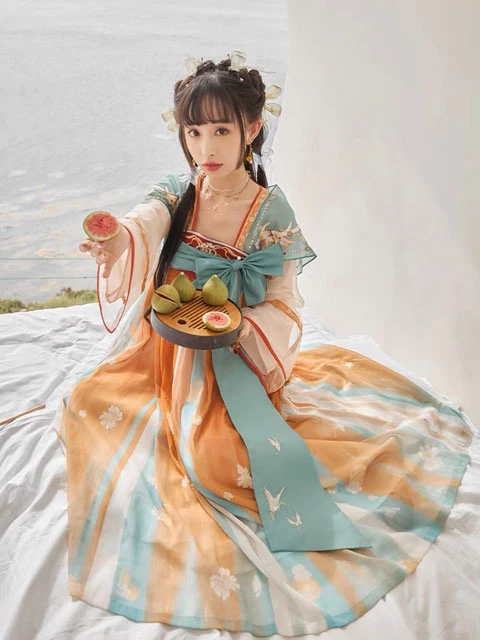How To Choose Your First Hanfu