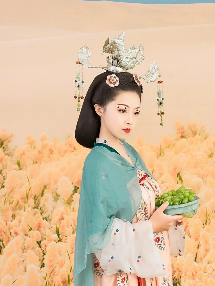 Ling — Community Archive 1113