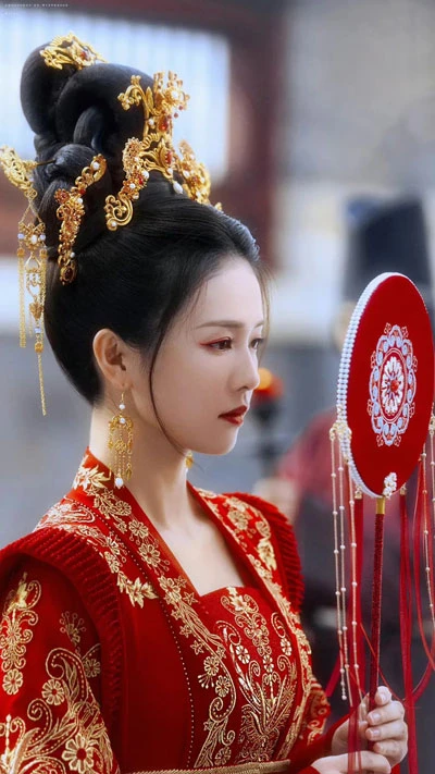 3 Types of Wedding Dresses in Costume Dramas 5