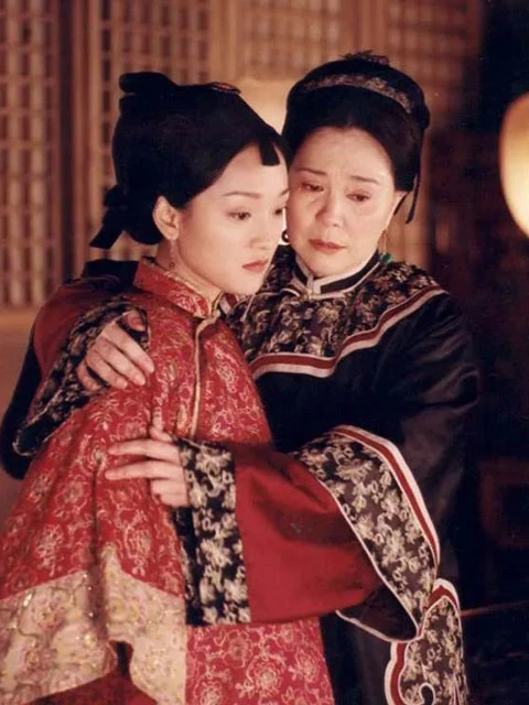 3 Types of Wedding Dresses in Costume Dramas 18