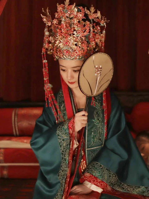 3 Types of Wedding Dresses in Costume Dramas 22