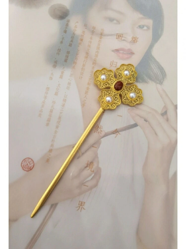 josefinana โ Community Archive 33