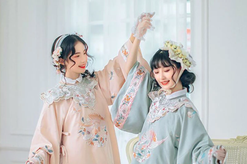 women's green hanfu dress